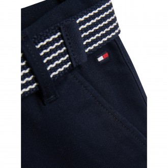Βερµούδα Tommy Hilfiger Essential Chino Με Ζώνη Βερµούδα Tommy Hilfiger Essential Chino Με Ζώνη